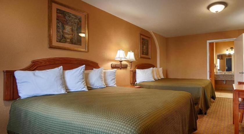 Best Western Post Oak Inn Burnet Eksteriør billede